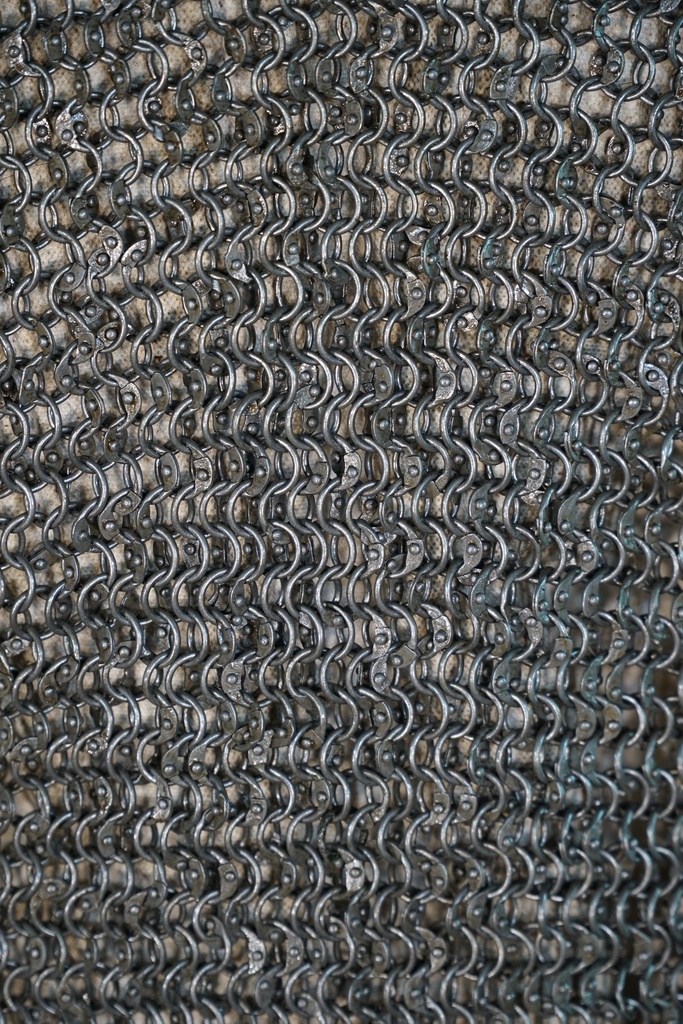 Chainstrips - round rings 8mm, fully riveted (round rivet)