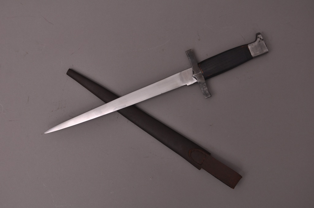 Hammer Head Pommel Dagger | 15th C.